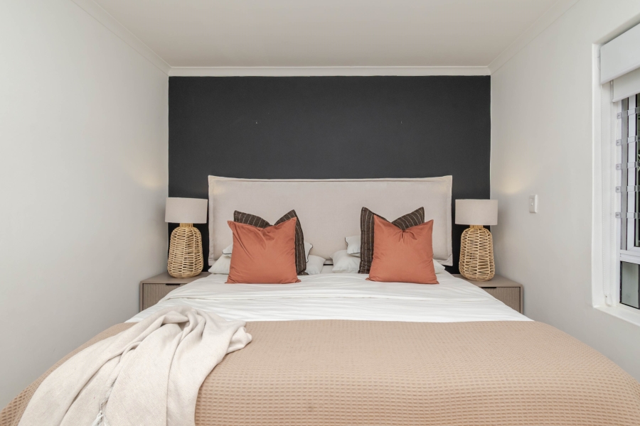 2 Bedroom Property for Sale in Royal Ascot Western Cape